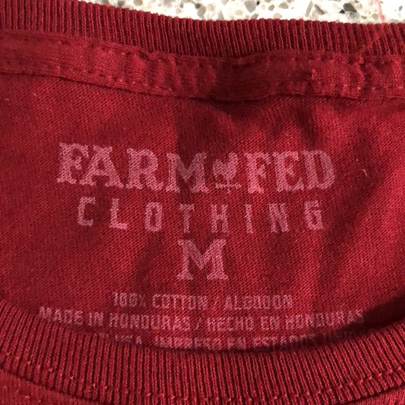 {Farm Fed Clothing} NWT Red "Life Is Better In The Country" Tee - Picture 6 of 8